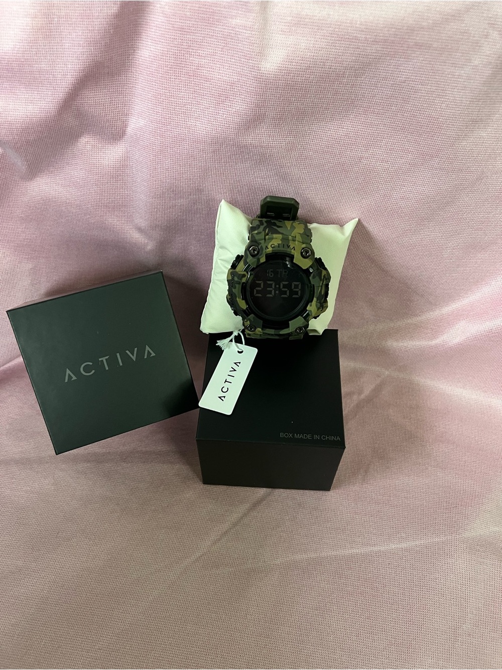 Activa by Invicta Green Camouflage Digital Sport Watch